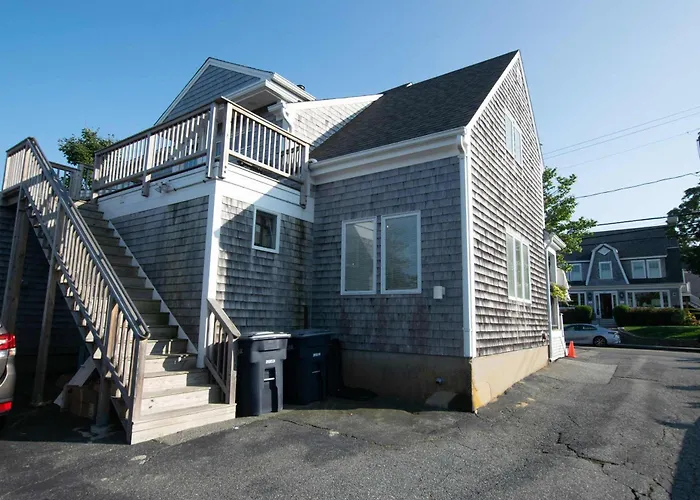Full Renovation Amazing Spot With Views